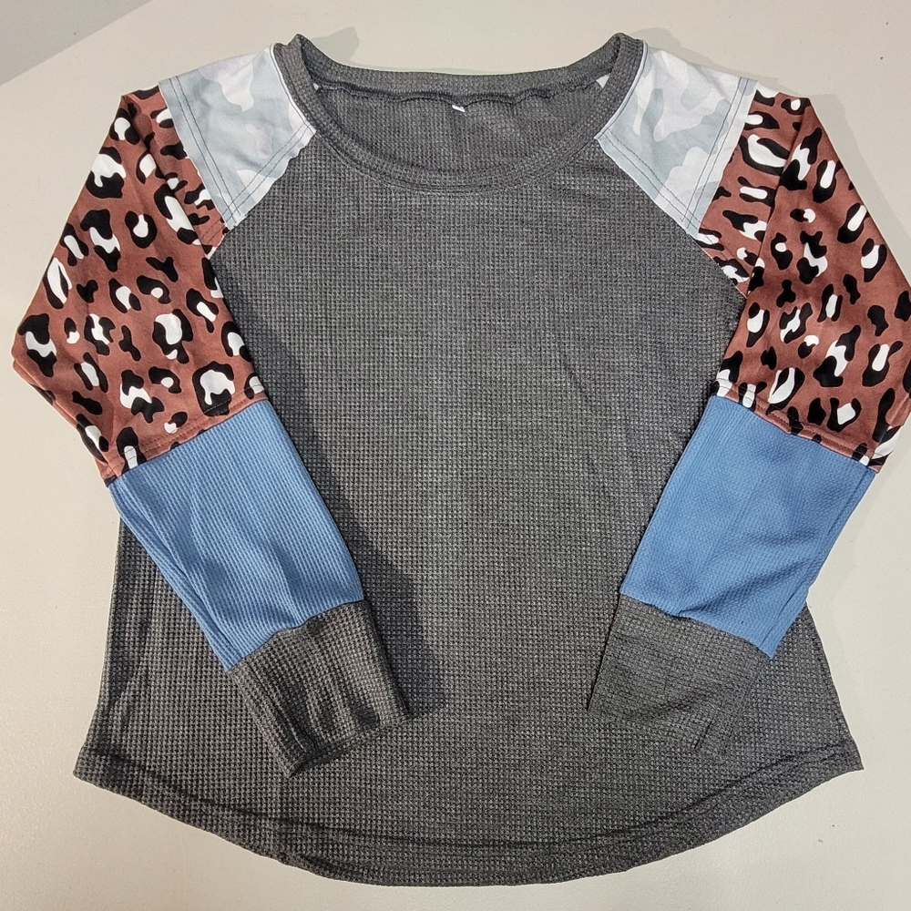 Women's Patchwork Waffle Shirt  NWOT